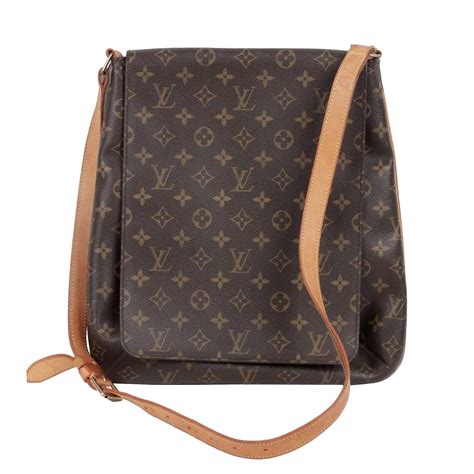 louis vuitton musette messenger bag|louis vuitton messenger bag vintage.